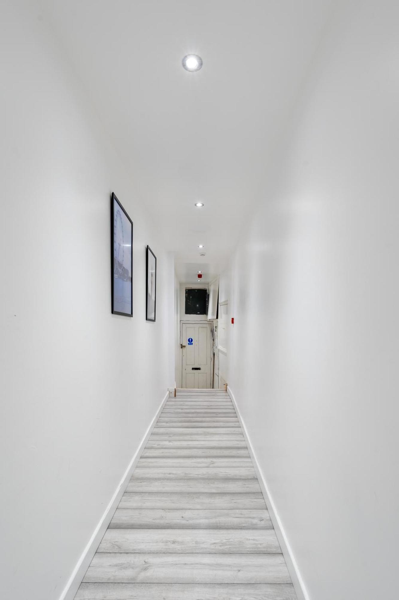 Beautiful Flat Near Central London - Entire Flat - Equipped Kitchen - Private Bathroom 외부 사진