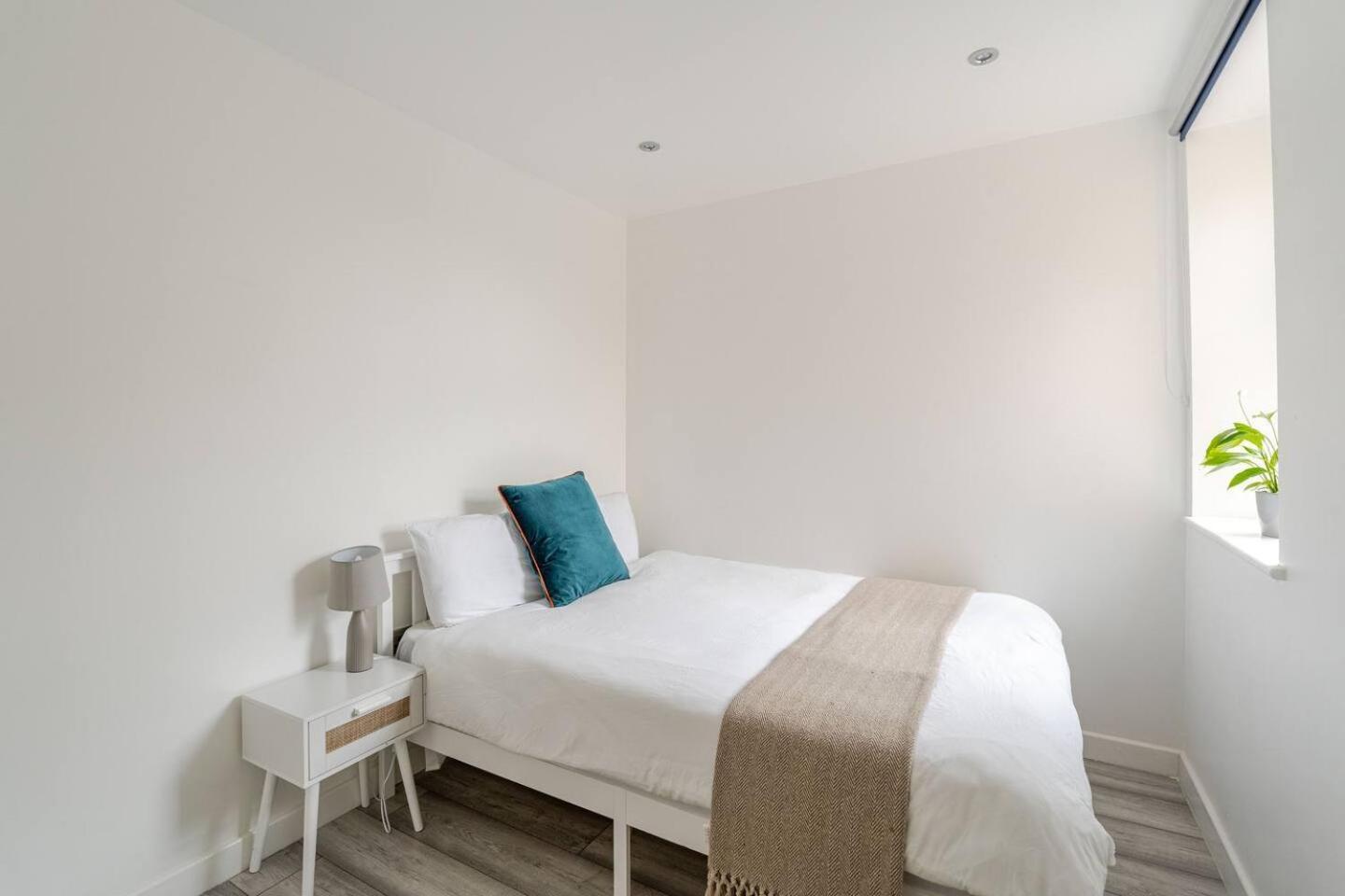 Beautiful Flat Near Central London - Entire Flat - Equipped Kitchen - Private Bathroom 외부 사진