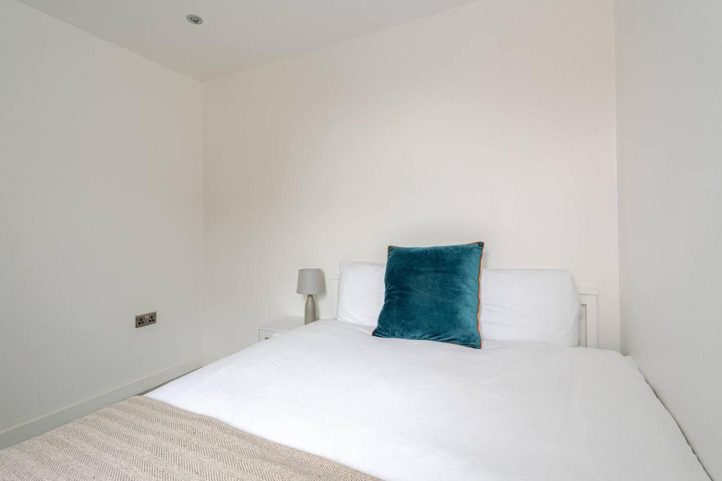 Beautiful Flat Near Central London - Entire Flat - Equipped Kitchen - Private Bathroom 외부 사진