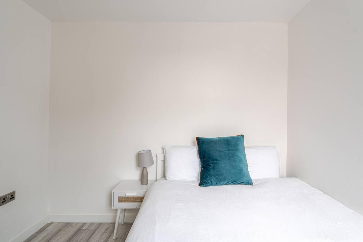 Beautiful Flat Near Central London - Entire Flat - Equipped Kitchen - Private Bathroom 외부 사진